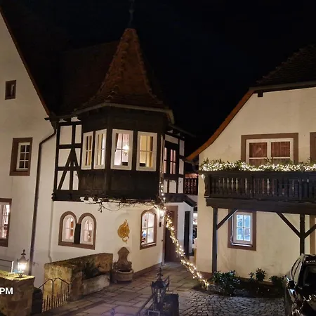 Alte Pfarrey Hotel Neuleiningen