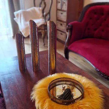 Alte Pfarrey * Neuleiningen