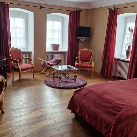 فندق Alte Pfarrey *