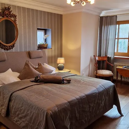 فندق Alte Pfarrey *