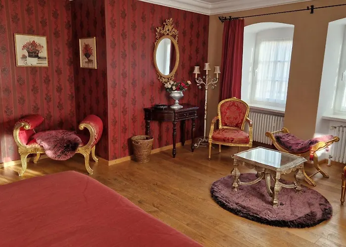 Alte Pfarrey * Neuleiningen