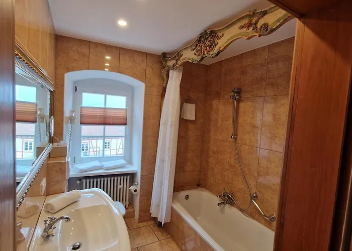 Alte Pfarrey * 뉴라이닝언